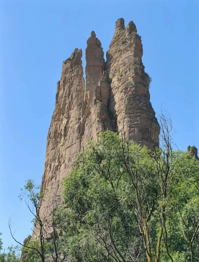 十万佛地——炳灵寺