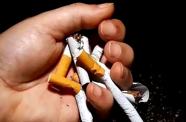 这四种香烟千万不要买，就连烟草局的人都不抽，抽烟的快来看看！