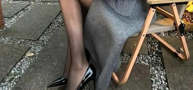 去了一趟科威特，除了石油塔和商场，这里真热得连骆驼都懒得动