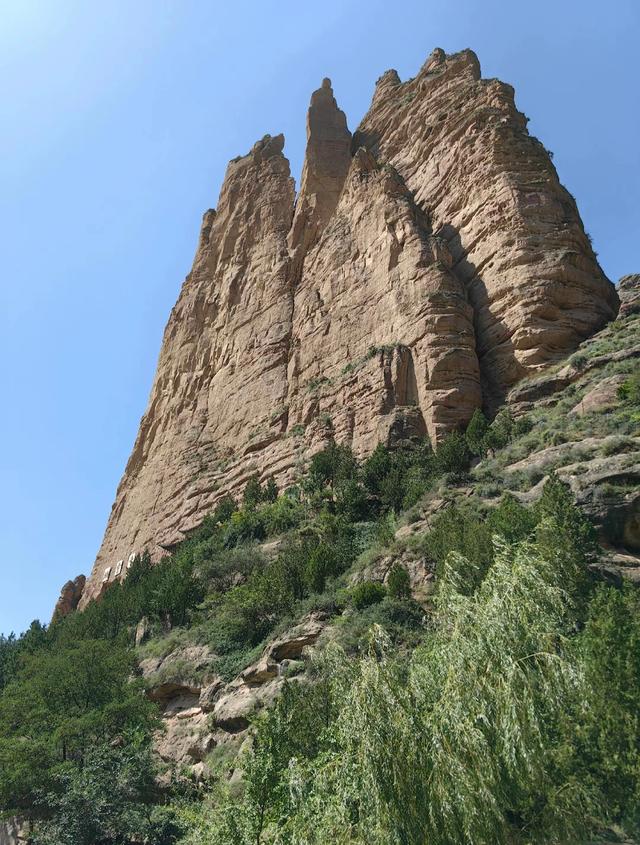 十万佛地——炳灵寺