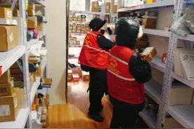 太原市万柏林区小井峪街道西中环西社区：筑年末安全壁垒 守辖区新年祥宁图片