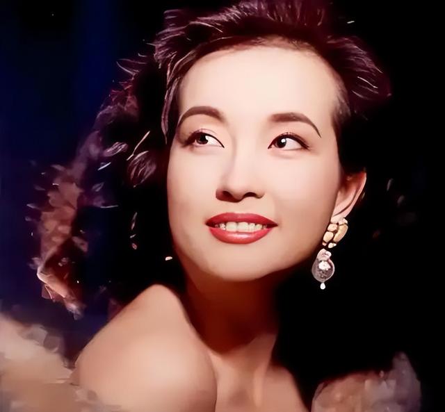 钱再多有什么用？75岁的“风流妖精”刘晓庆	，已经走上另一条道路