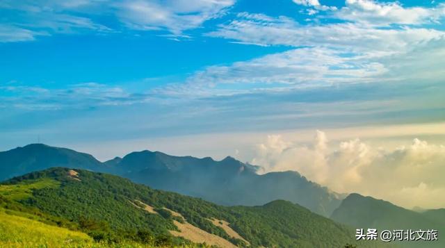 实拍!秦皇岛云海奇观震撼上线,云涛翻涌万重峰!
