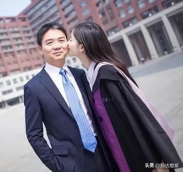 章泽天：该心动时热烈爱	，该奋斗时尽全力，这才是女孩最好的状态