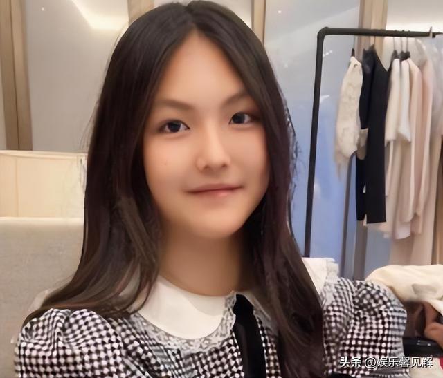 李湘不再隐忍，坦白与释永信的真实关系，亲吻照终于真相大白
