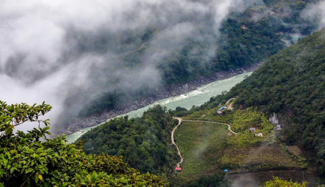 必走西藏的自驾线，带你解锁不一样的 “诗和远方”