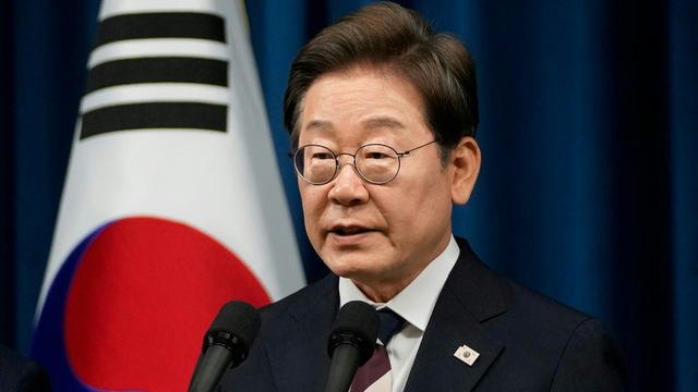 韩国特使团抵达北京，下飞机的第一句话不简单，中方回应很干脆