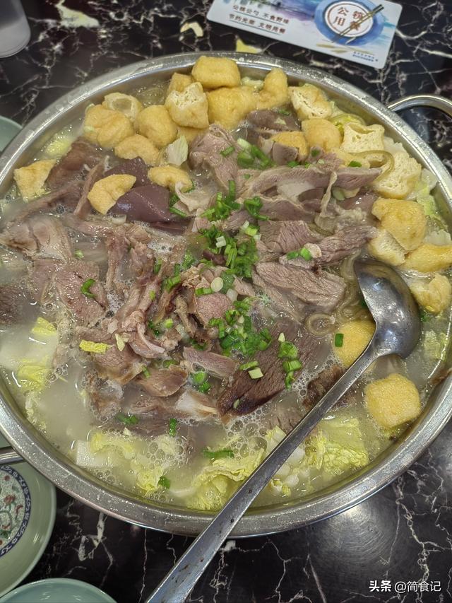 不用吹，中国最好喝的羊肉汤，还得是这4个地方	，其他都是弟弟