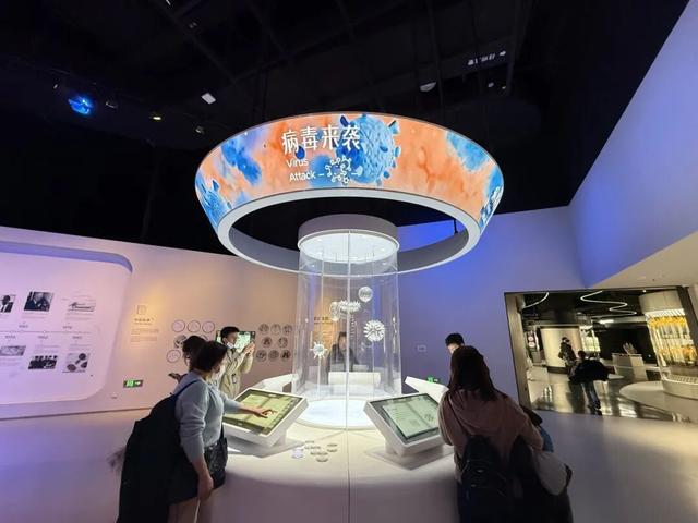 上海科技馆焕新升级，今天面向公众开启首场压力测试！小布带你探营→