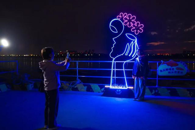 快来海边打卡！安溪藤铁在蟳埔闪闪发光！