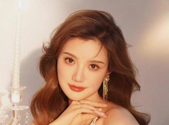 结婚三年没夫妻生活！“猴哥说车“离婚3周，前妻忙找下家被硬塞