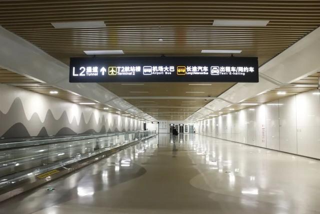 南宁市区至吴圩机场，16分钟足矣！进出站指南来了~
