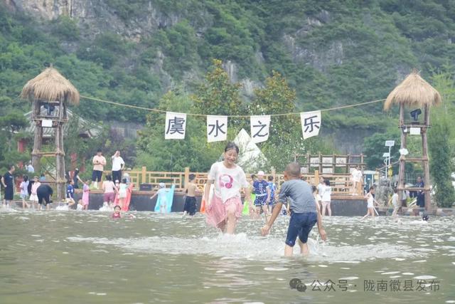 徽县虞关乡燧云关星海仙踪露营基地开业