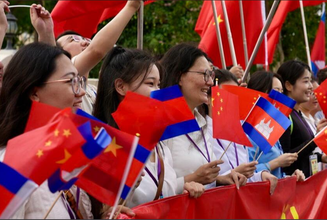 果不其然 ，柬埔寨变天了！总理洪玛奈突然宣布加大与美国全面合作