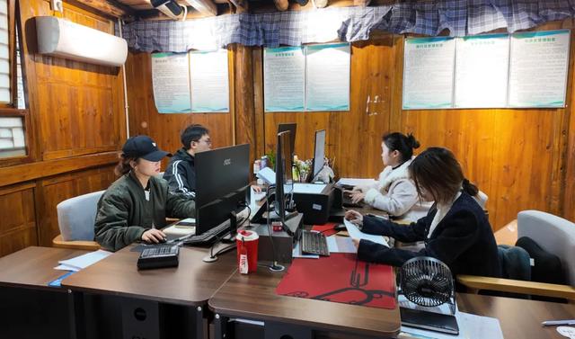 贵州贞丰：秋冬旅游添新趣 特色活动引客来