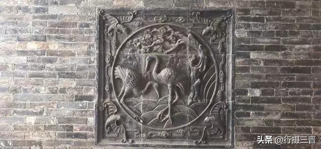 汉服古韵迎佳节 别样三八绽芳华——万荣李家大院妇女节人气火爆