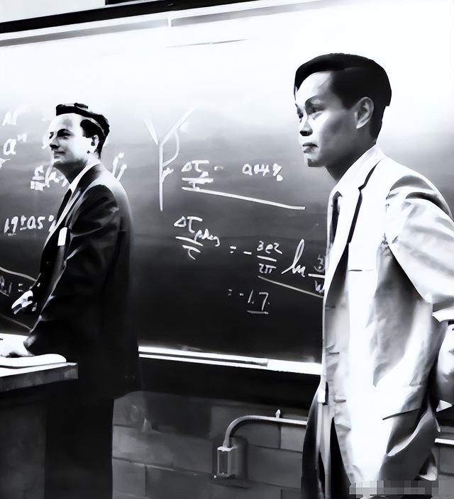 杨振宁去世才2天，令人恶心的一幕出现了，杨振宁助理曾辟谣