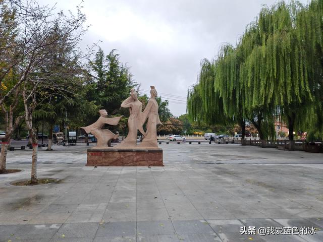 邯郸这座学步桥代表邯郸曾经辉煌的历史
