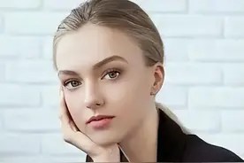 纯欲女神——莉莉·库拉格：纯净与诱惑完美融合的魅力！图片
