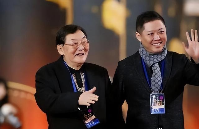 84岁翟俊杰导演去世!儿子是著名演员，演《三叉戟》《灼灼韶华》