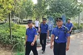 动真格！对不文明养犬说“不”图片