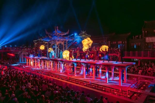 藏不住了！烟火、灯会、非遗秀……山东古城这次惊艳全网！