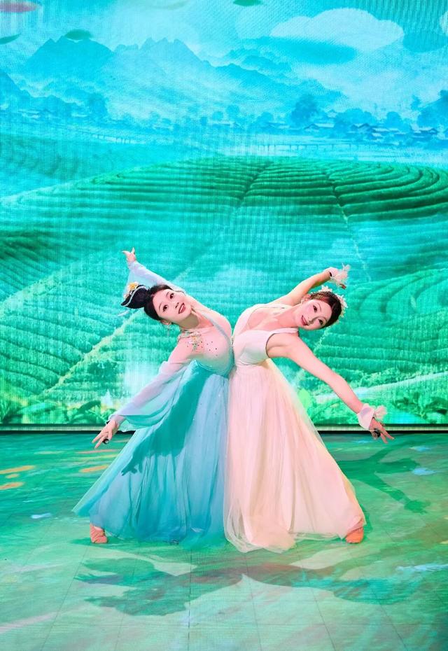 不止于宴！河南广播电视台首创《江湾宴遇》，开启90分钟沉浸式文化觉醒体验