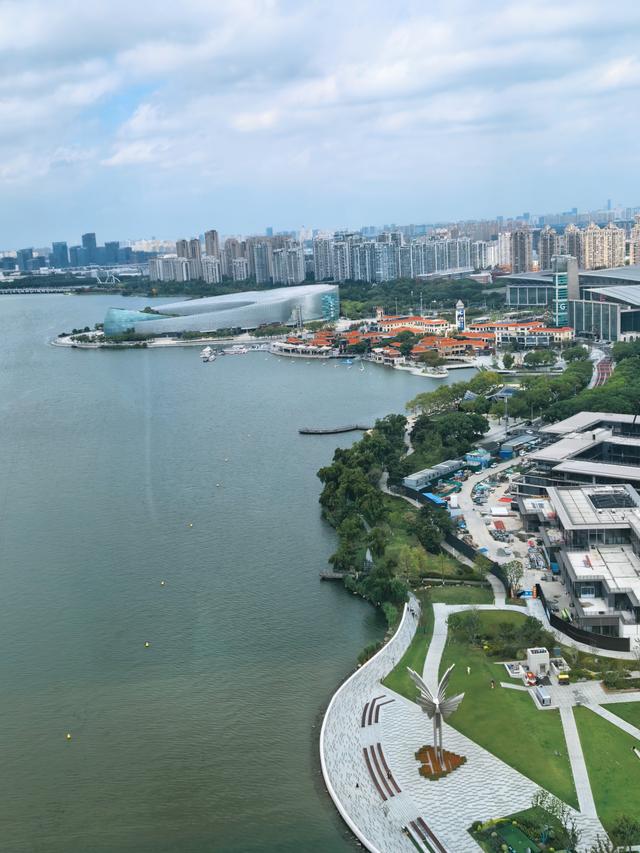 金鸡湖，一幅永不落幕的动态苏绣长卷