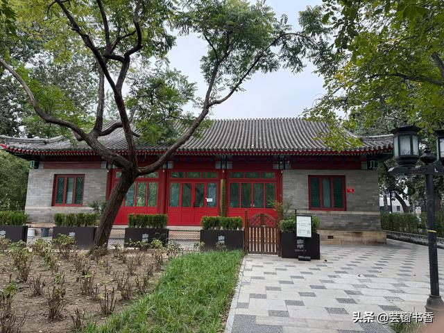皇城根遗址公园游览指南