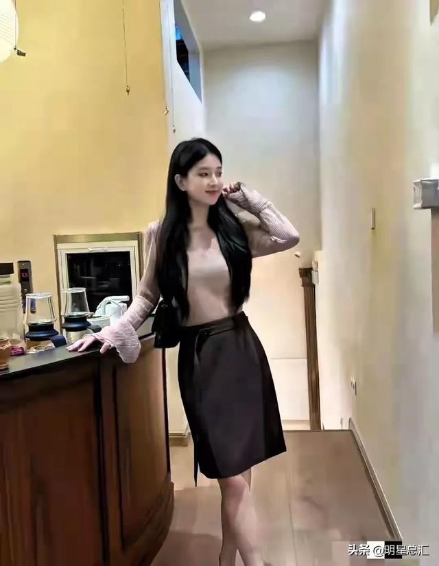 济南校花美照曝光惊艳众人 网友狂呼 太美了简直像仙女下凡