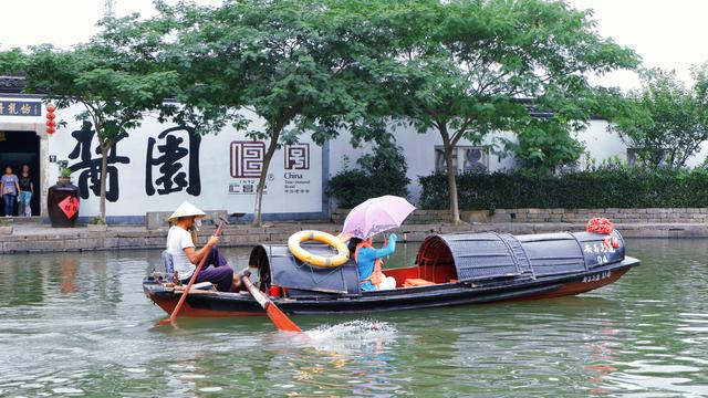 浙江保留最完整的千年古镇，绍兴四大古镇之一，难得的免费景区