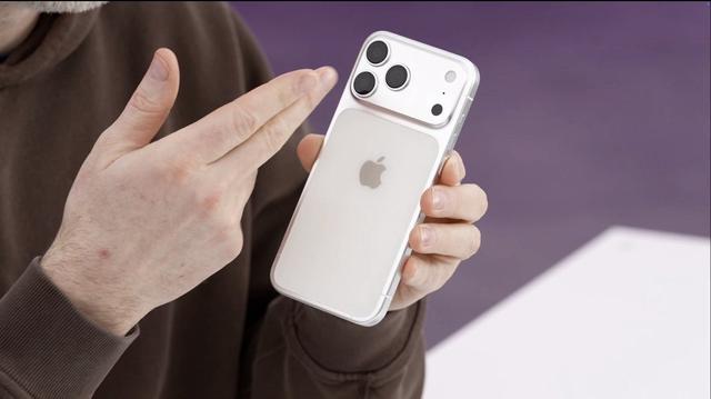 iPhone 17价格全线曝光：Pro版破纪录，仅一款“幸存”不涨价！