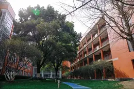 2025上海公办国际课程班招生计划公布！最低1200元/学期无痛转轨图片