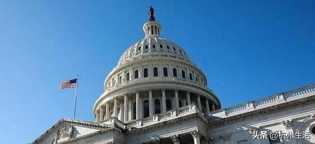 当不成总统了？美多地爆发混乱，特朗普被联手逼宫	，或将提前下台