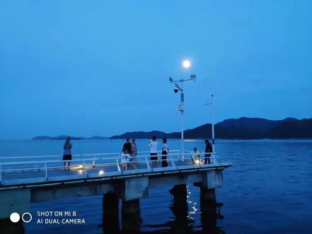 到沙头角看海上日出