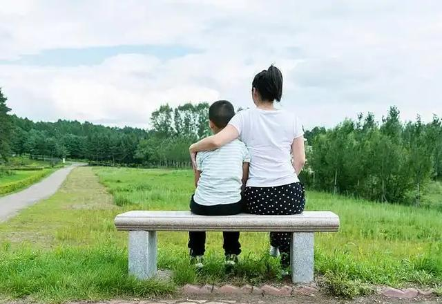 儿子容易遗传妈妈的四个特征，你家孩子中了几条？