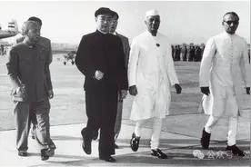 袁仲贤与周恩来图片