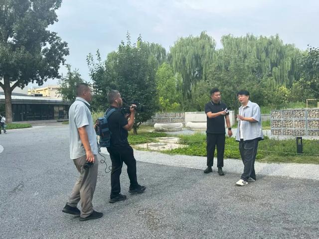 5500万围观!东城联动新华社,中轴线“潮”生活直播“出圈”~
