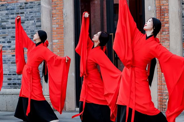 早安！这里有上海旅游节巡游~