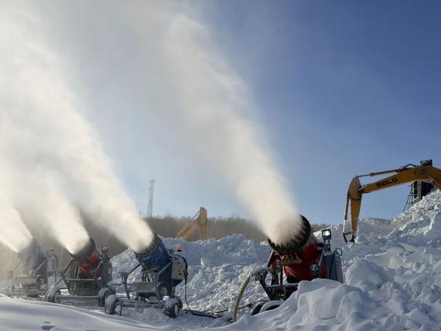 “冰雪日”倒计时！牙克石把冰雪用到极致 将欢乐进行到底