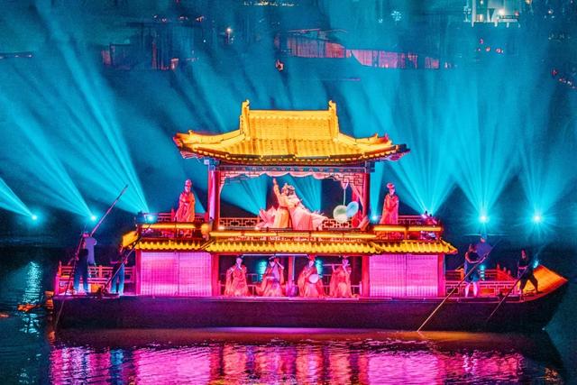 河南人冬天的快乐,藏在这份“微度假地图”里→