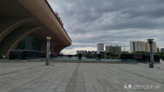 石家庄站及周边，藏在交通枢纽里的城市风光！