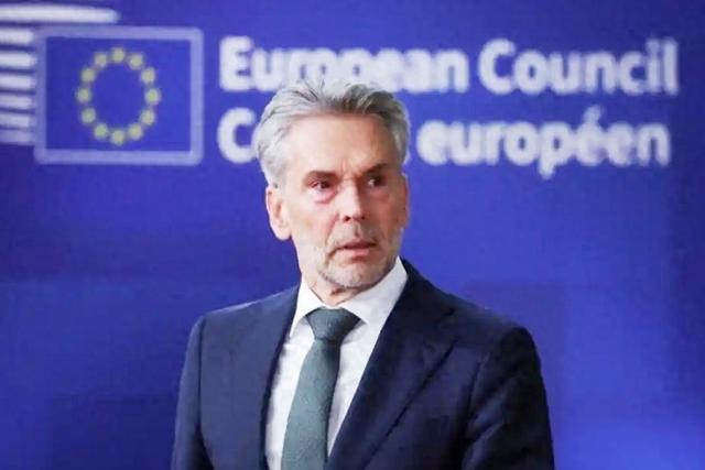 荷兰光刻机新规，震动全球芯片业，中国供应链自给已经按下加速键