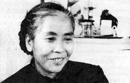 1959年，毛泽东约见贺子珍，闲聊中问起：你这几年生活得怎么