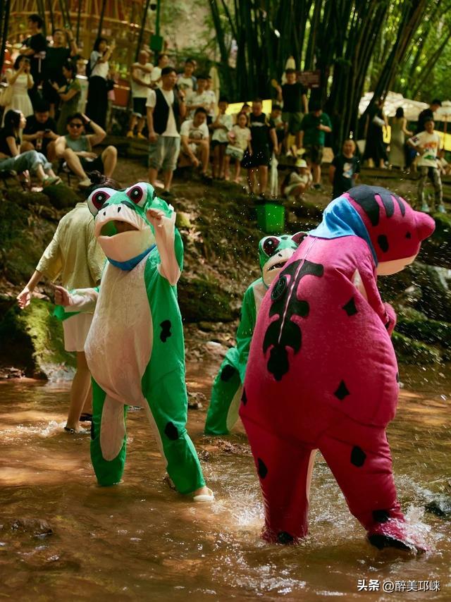 抓住夏天的尾巴，在川西竹海遇见第一缕秋意