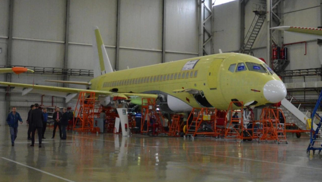 国产C919刚交付，俄罗斯就找印度合作造客机，还想与中国平起平坐