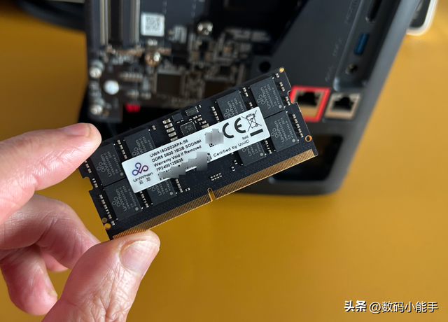 极空间Z425首发评测：顶级配置，性能炸裂，面向未来的AI NAS旗舰