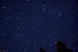 个个都比太阳大，北斗七星曾经是北斗九星，揭开北斗七星的秘密图片