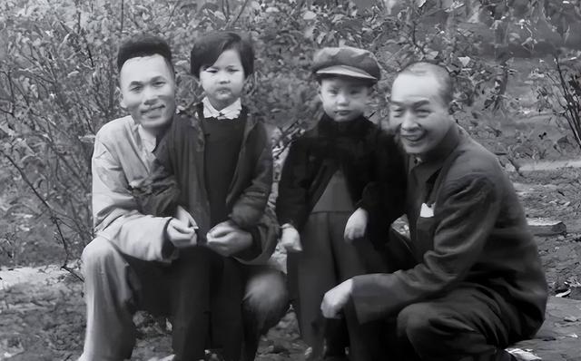 1970年，北京军区政委无合适人选，毛主席：大闹华山的红军师长呢