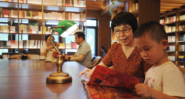 你要的森林木屋书店来了！海淀新书店+1